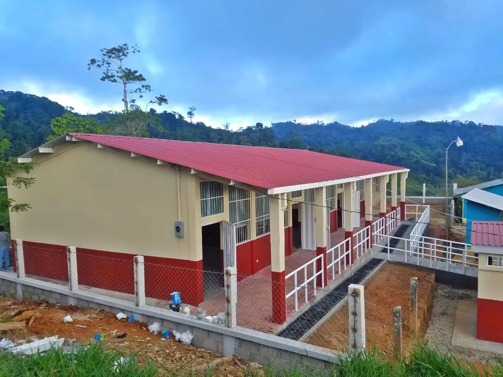 Obras de Ampliación para centros de Educación Básica (CEB) - LOTE 13