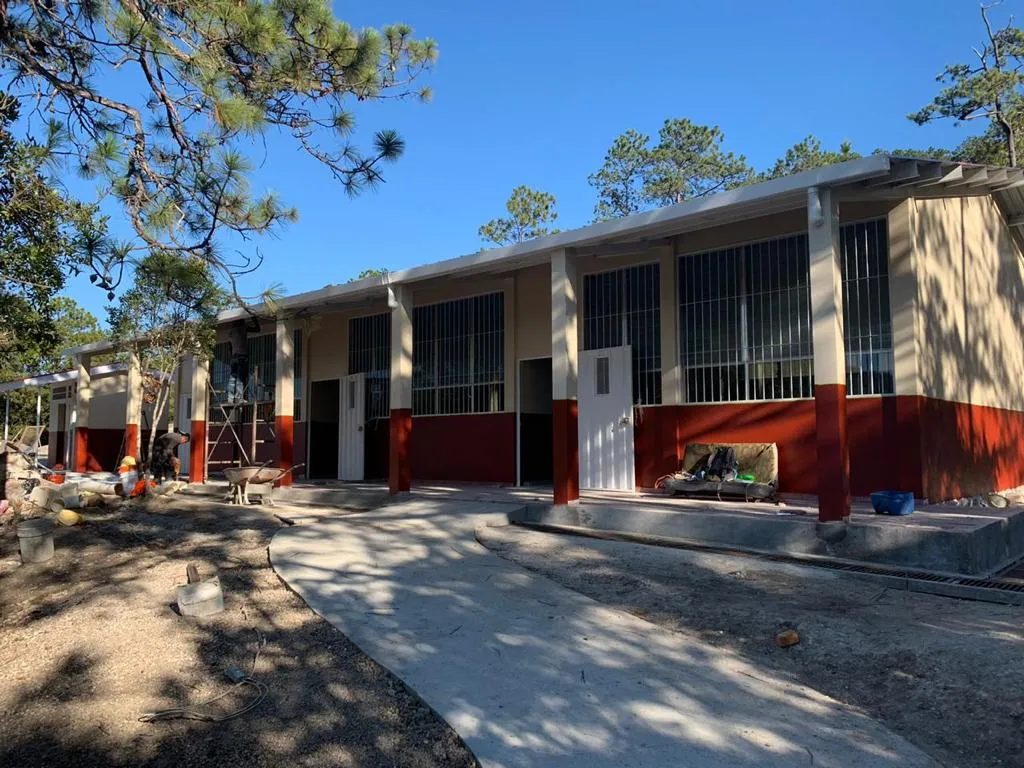 Obras de Ampliación para centros de Educación Básica (CEB) - LOTE 1